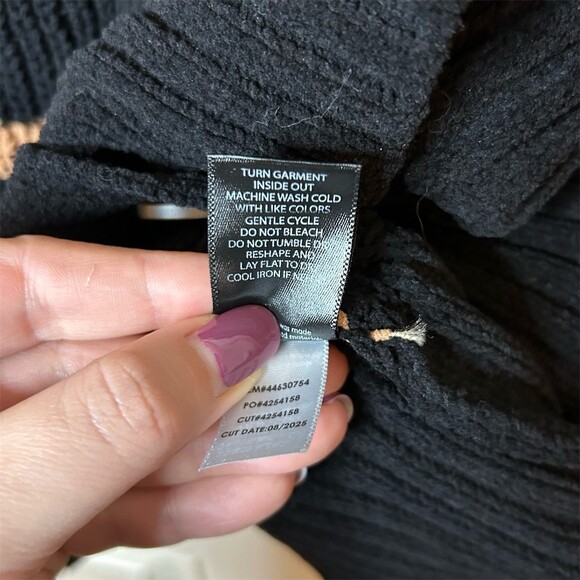 Torrid Chenille Cardigan Black Tan Brown Striped V-Neck Plus Size Sweater 1X - Picture 6 of 6